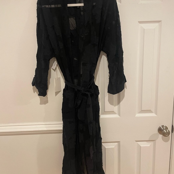NWT Aritzia Wilfred Durante Jacket Kimono Black Silk Floral Lace Robe Duster - Picture 3 of 7